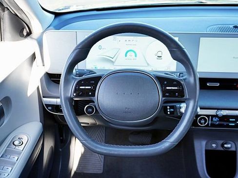 Used 2024 Hyundai Ioniq 5 SEL RWD image 19