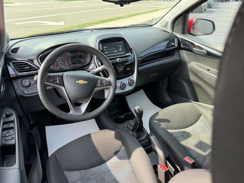 Used 2018 Chevrolet Spark LT FWD image 12