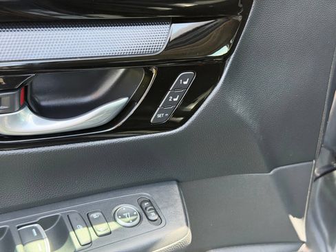 Used 2024 Honda CR-V EX-L image 14