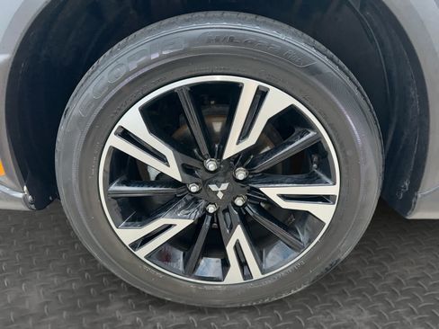 Used 2023 Mitsubishi Eclipse Cross SE AWD/4WD image 9