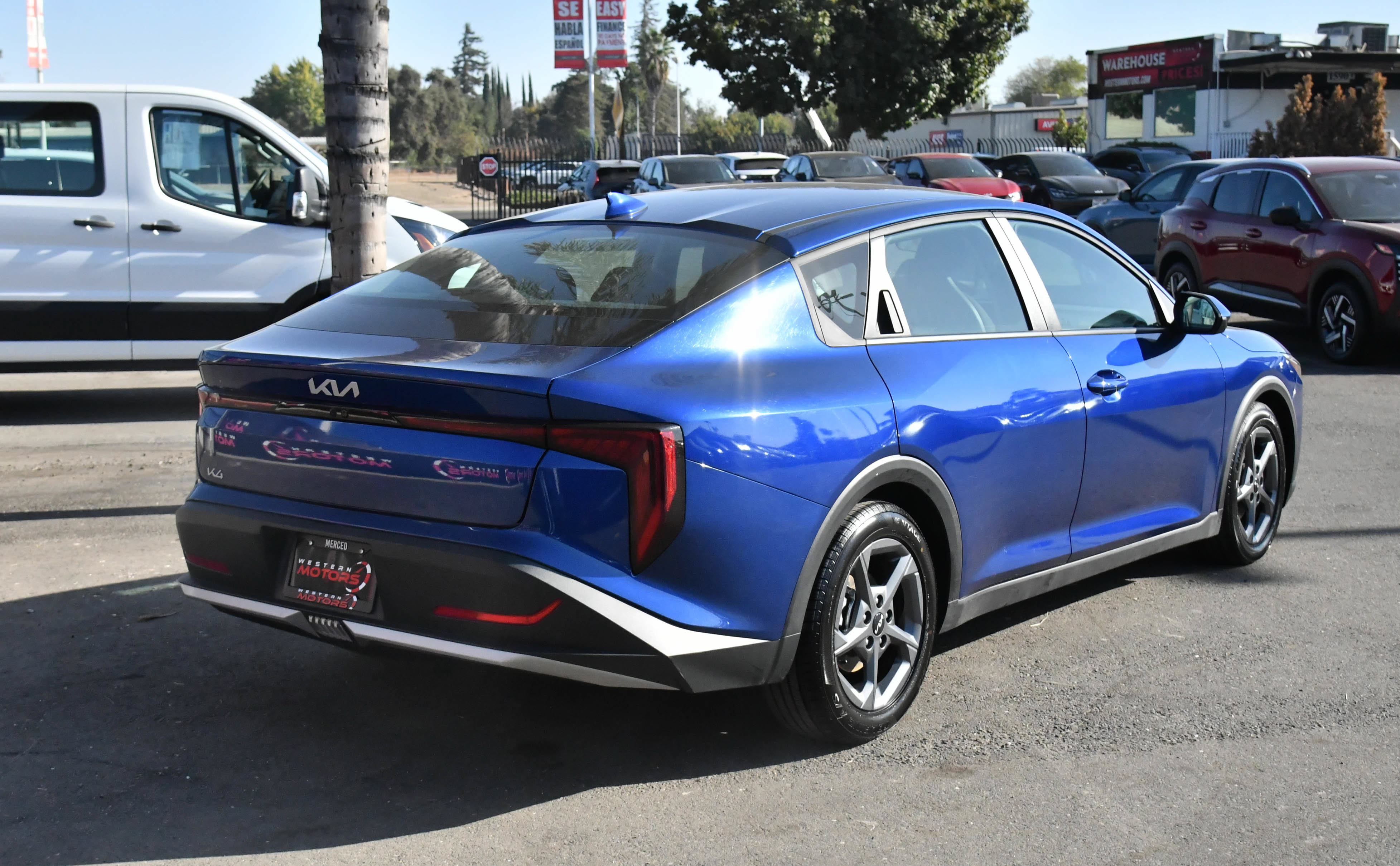 Used 2025 Kia K4 FWD image 8