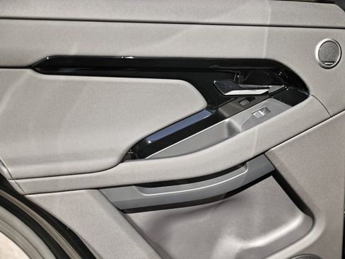 New 2026 Land Rover Range Rover Evoque S image 28