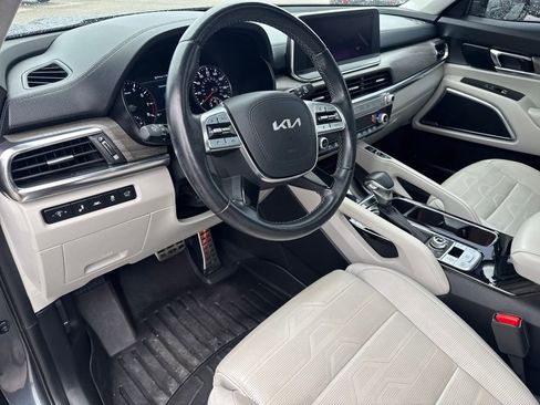 Used 2022 Kia Telluride SX w/ SX Prestige Package image 20