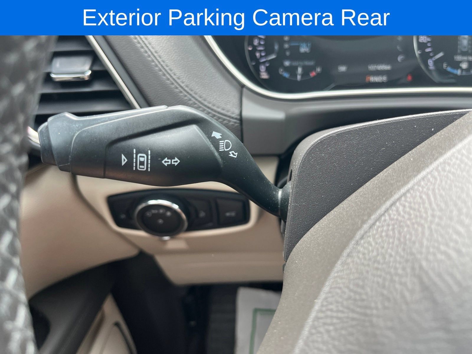 Used 2018 Lincoln MKX Reserve w/ Driver Assistance Package FWD image 17