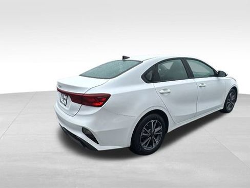 Used 2024 Kia Forte LXS image 34