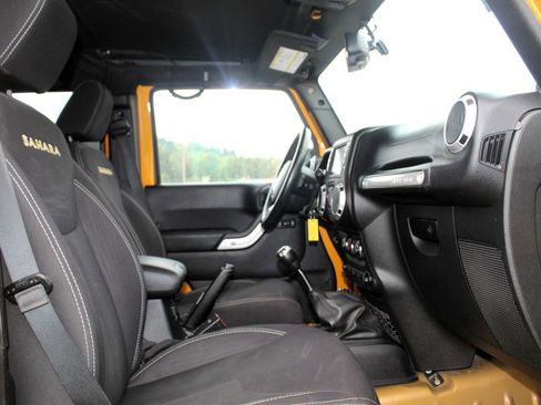 Used 2014 Jeep Wrangler Unlimited Sahara w/ Dual Top Group image 17