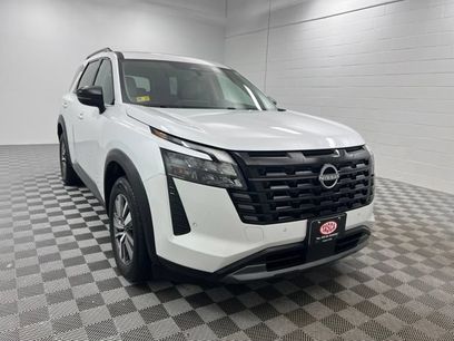 Used 2026 Nissan Pathfinder SL