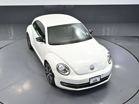 Used 2012 Volkswagen Beetle 2.0T FWD image 42