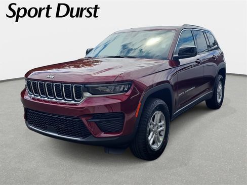 New 2025 Jeep Grand Cherokee Laredo image 1
