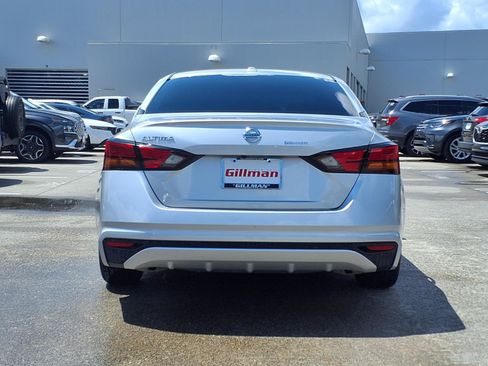 Used 2020 Nissan Altima 2.5 S FWD image 7