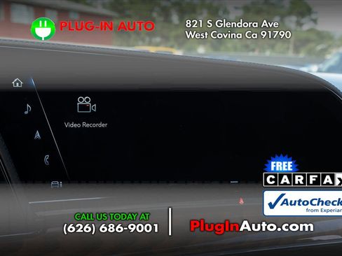 Used 2024 Cadillac Escalade ESV Sport Platinum w/ Heavy-Duty Trailer Package image 35