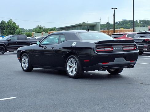 Used 2023 Dodge Challenger SXT RWD image 3