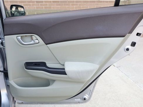 Used 2012 Honda Civic LX image 19