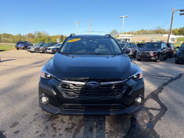 Certified 2025 Subaru Crosstrek 2.5i Premium AWD/4WD image 2