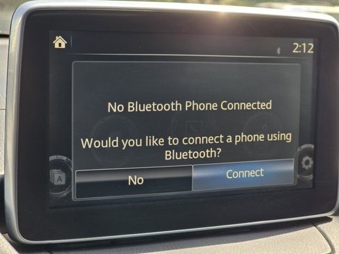 Used 2017 Toyota Yaris iA image 4