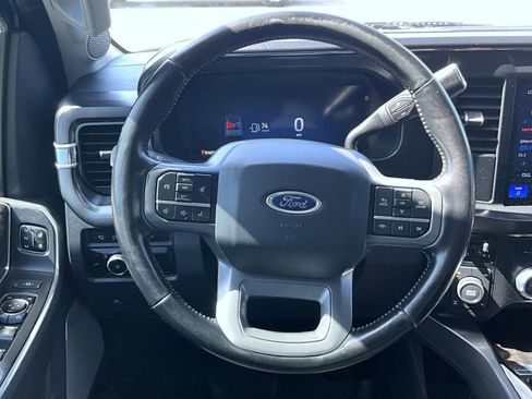 Used 2023 Ford F250 Lariat w/ Sport Appearance Package AWD/4WD image 13