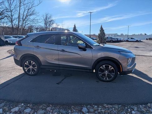 Used 2022 Mitsubishi Eclipse Cross SEL image 6