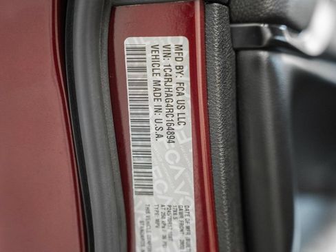 Certified 2024 Jeep Grand Cherokee Laredo w/ Luxury Tech Group I AWD/4WD image 37