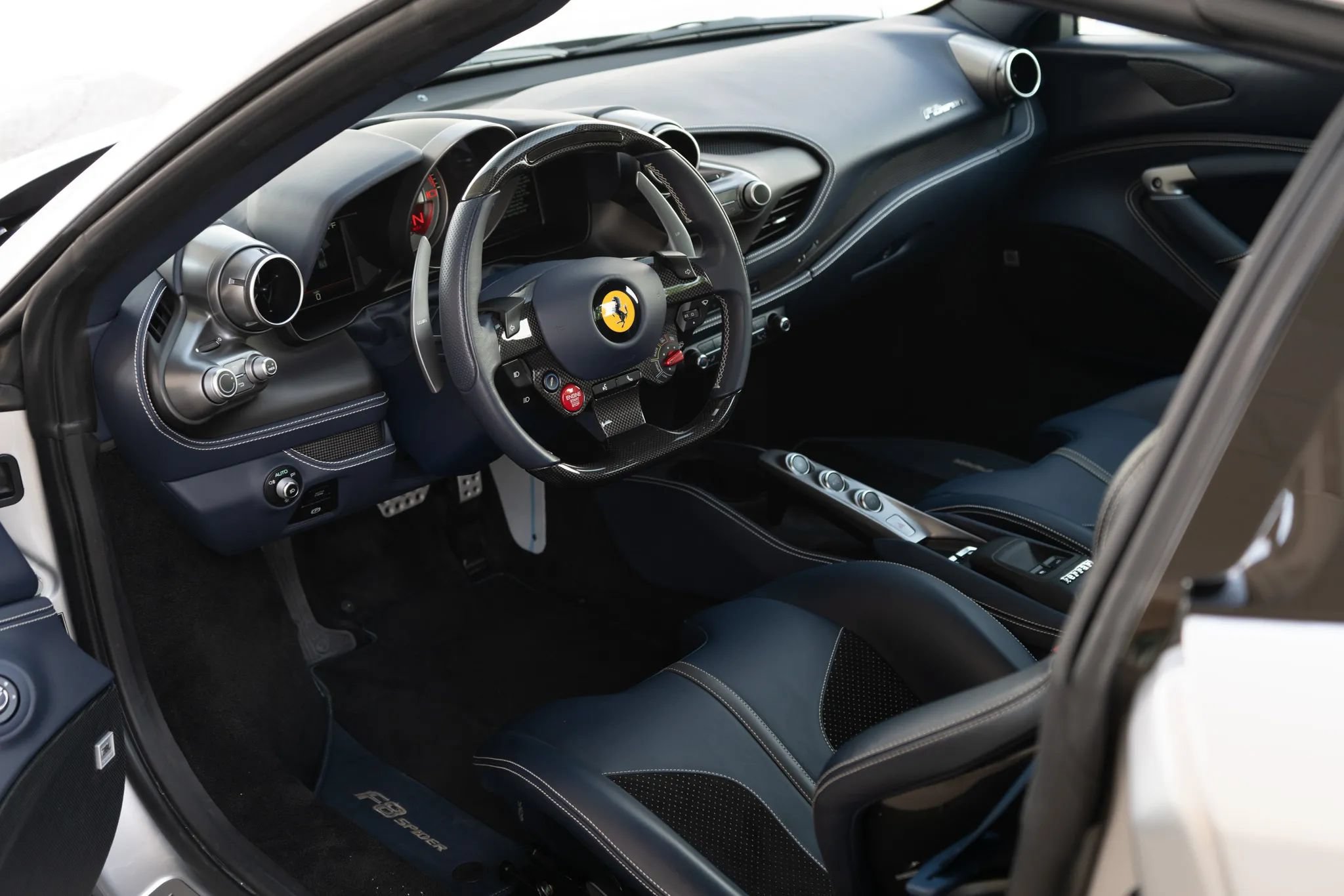 Used 2022 Ferrari F8 Tributo RWD image 68