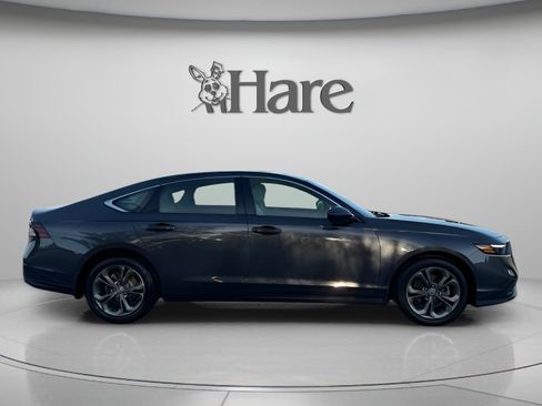Used 2024 Honda Accord EX image 6