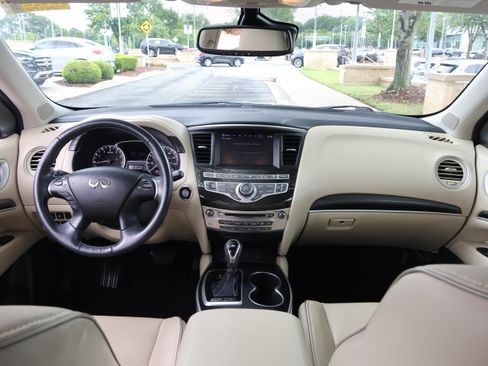Used 2020 INFINITI QX60 Luxe w/ Essential Package FWD image 16