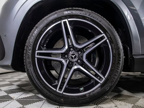 Used 2024 Mercedes-Benz GLS 450 4MATIC image 44