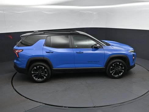 Certified 2025 Chevrolet Equinox RS w/ Safety and Technology Package FWD image 36