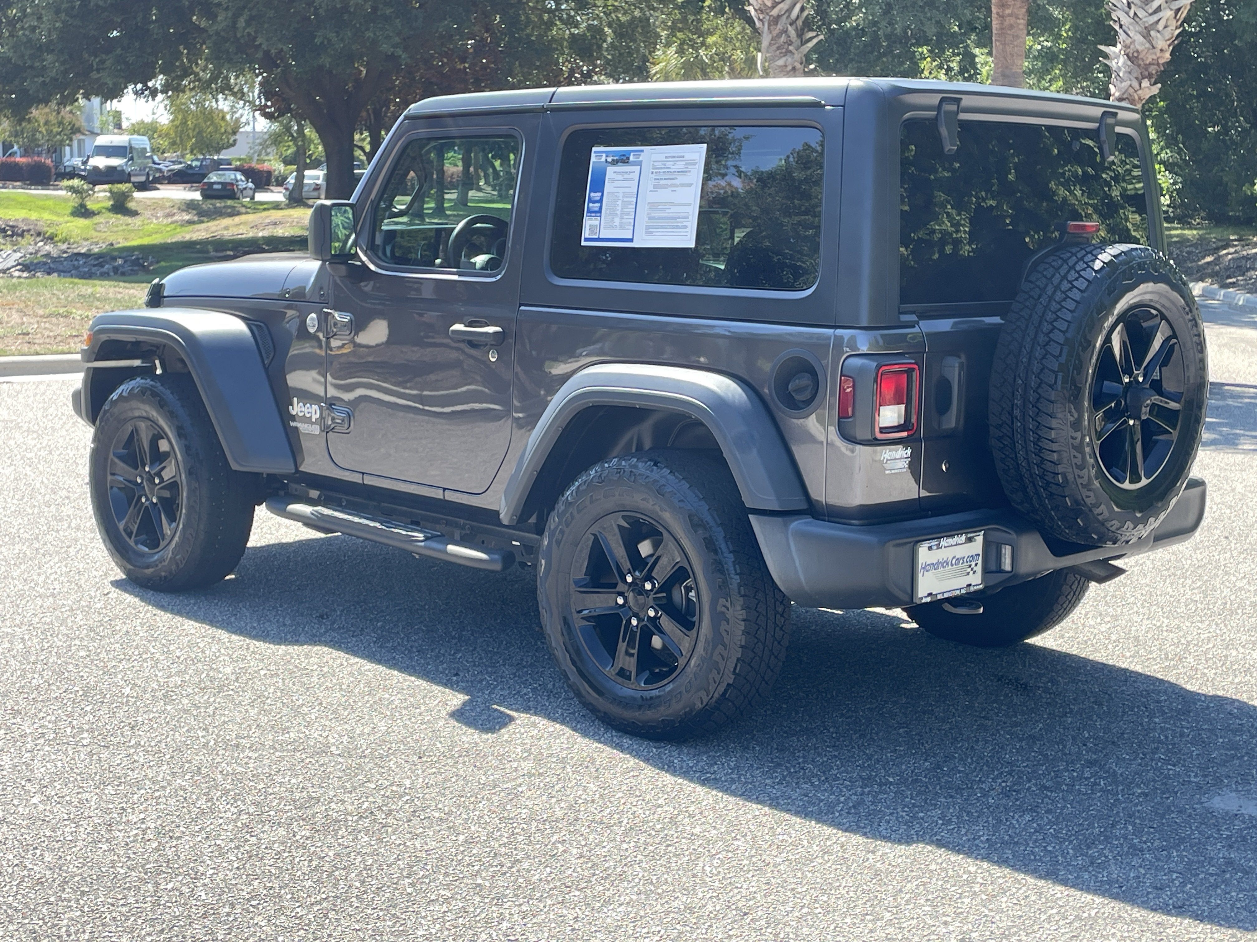 Used 2020 Jeep Wrangler Sport AWD/4WD image 7