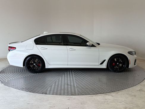 Used 2023 BMW M550i xDrive w/ Executive Package AWD/4WD image 8