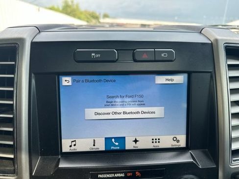 Used 2017 Ford F150 Platinum w/ Equipment Group 701A Luxury AWD/4WD image 25