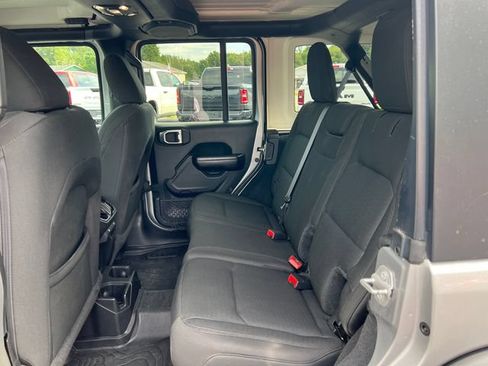 Used 2021 Jeep Wrangler Unlimited Sport AWD/4WD image 5