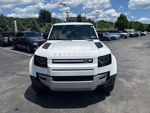 Used 2024 Land Rover Defender 110 S AWD/4WD image 2