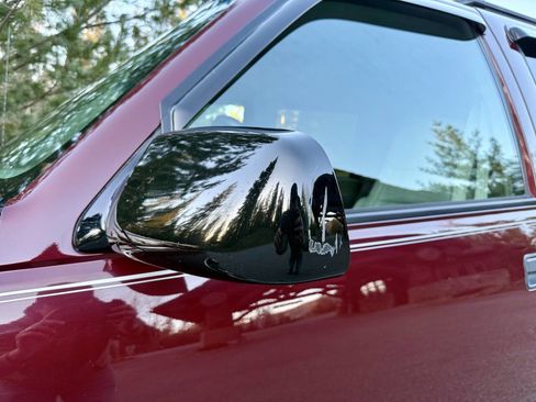 Used 1994 Chevrolet Suburban 4WD image 94