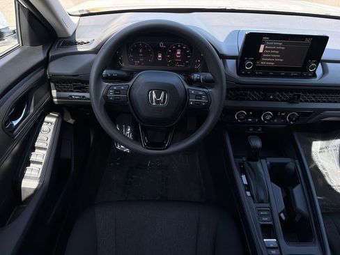 Used 2023 Honda Accord LX image 17