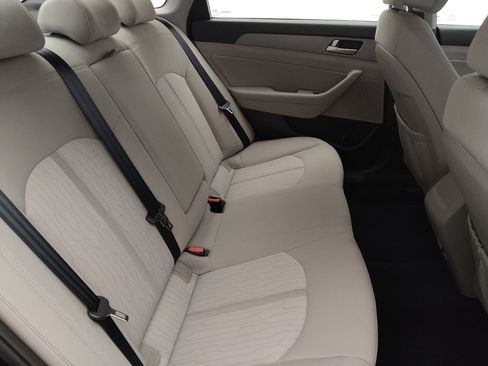 Used 2016 Hyundai Sonata SE FWD image 19