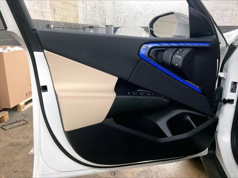 Used 2025 BMW X3 xDrive30i w/ Convenience Package image 25