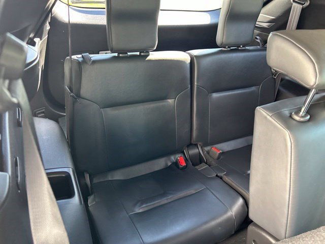 Used 2023 Mitsubishi Outlander SE Black Edition FWD image 50