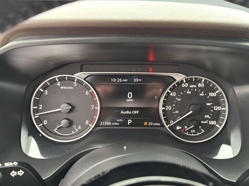 Used 2023 Nissan Rogue SV w/ SV Premium B Package image 16