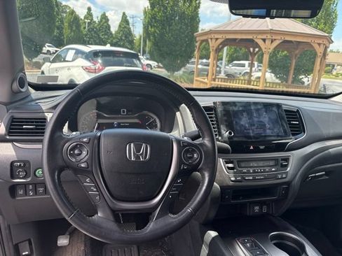 Used 2023 Honda Ridgeline RTL image 17