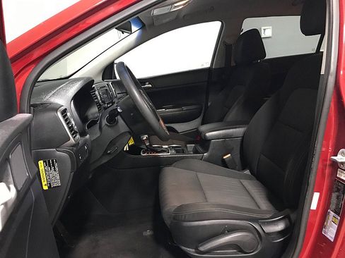 Used 2017 Kia Sportage LX FWD image 11