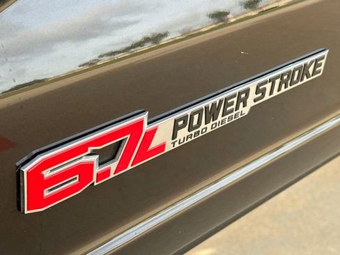 Used 2024 Ford F350 Lariat w/ Lariat Ultimate Package AWD/4WD image 6