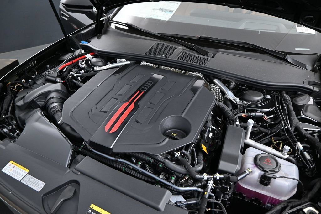 New 2026 Audi A6 Premium Plus AWD/4WD image 19