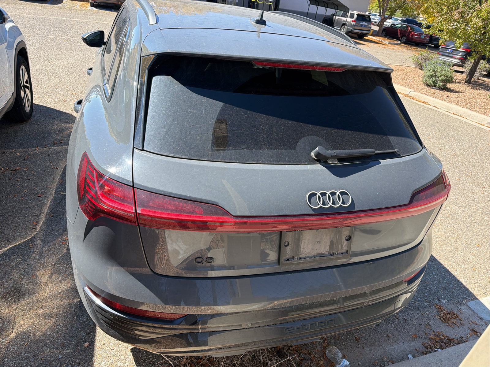 Used 2024 Audi Q8 e-tron Premium AWD/4WD image 21