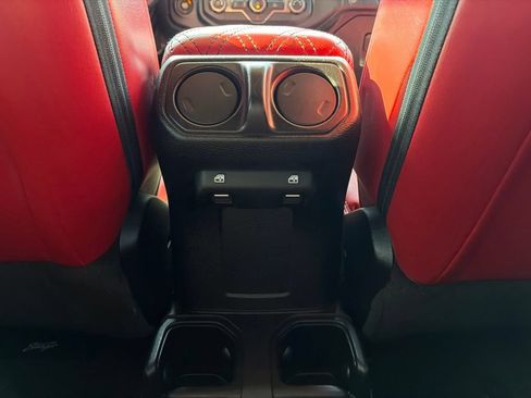 Used 2020 Jeep Wrangler Unlimited Sport S AWD/4WD image 19