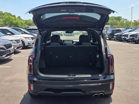 Used 2024 Kia Telluride EX X-Line AWD/4WD image 32