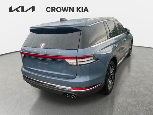 Used 2025 Lincoln Aviator AWD w/ Equipment Group 101A image 8