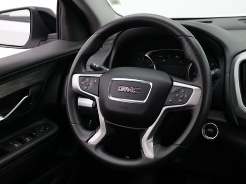 Used 2024 GMC Terrain SLE w/ Driver Convenience Package FWD image 35