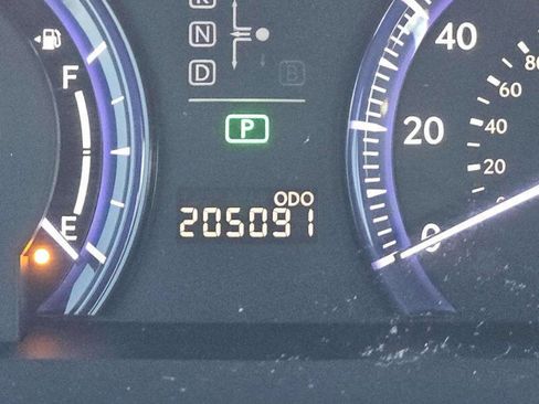 Used 2010 Lexus HS 250h image 10