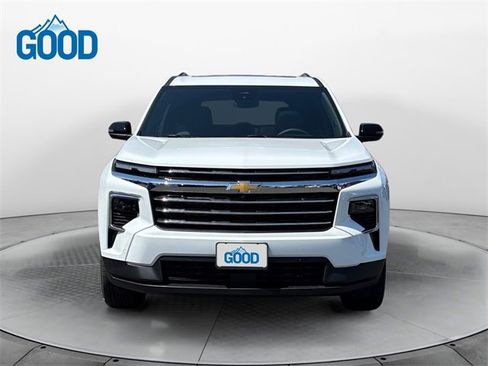 New 2025 Chevrolet Traverse LT w/ Enhanced Driving Package image 8