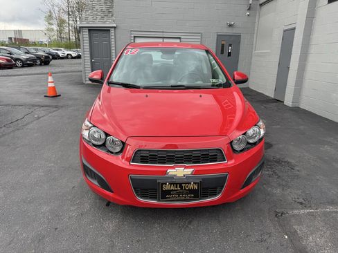 Used 2012 Chevrolet Sonic LS image 2